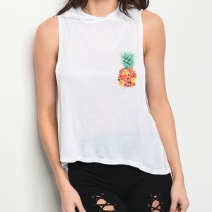 🆕White Graphic Tank Top🆕